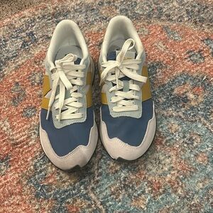 New balance sneakers